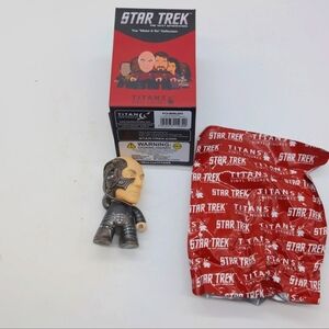 Star Trek Titans Vinyl Figure Captain Picard as Borg